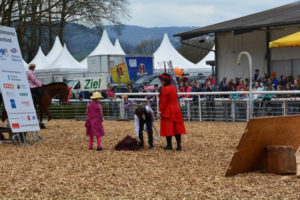 Die Kinder mit Mary Poppins